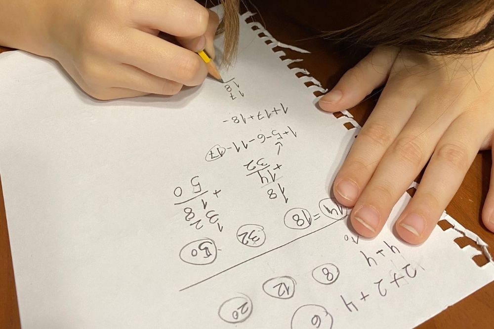 math-problem-sums-struggle-girl-practice-math