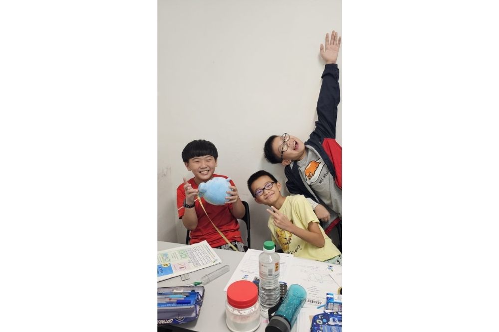 kids-in-math-class